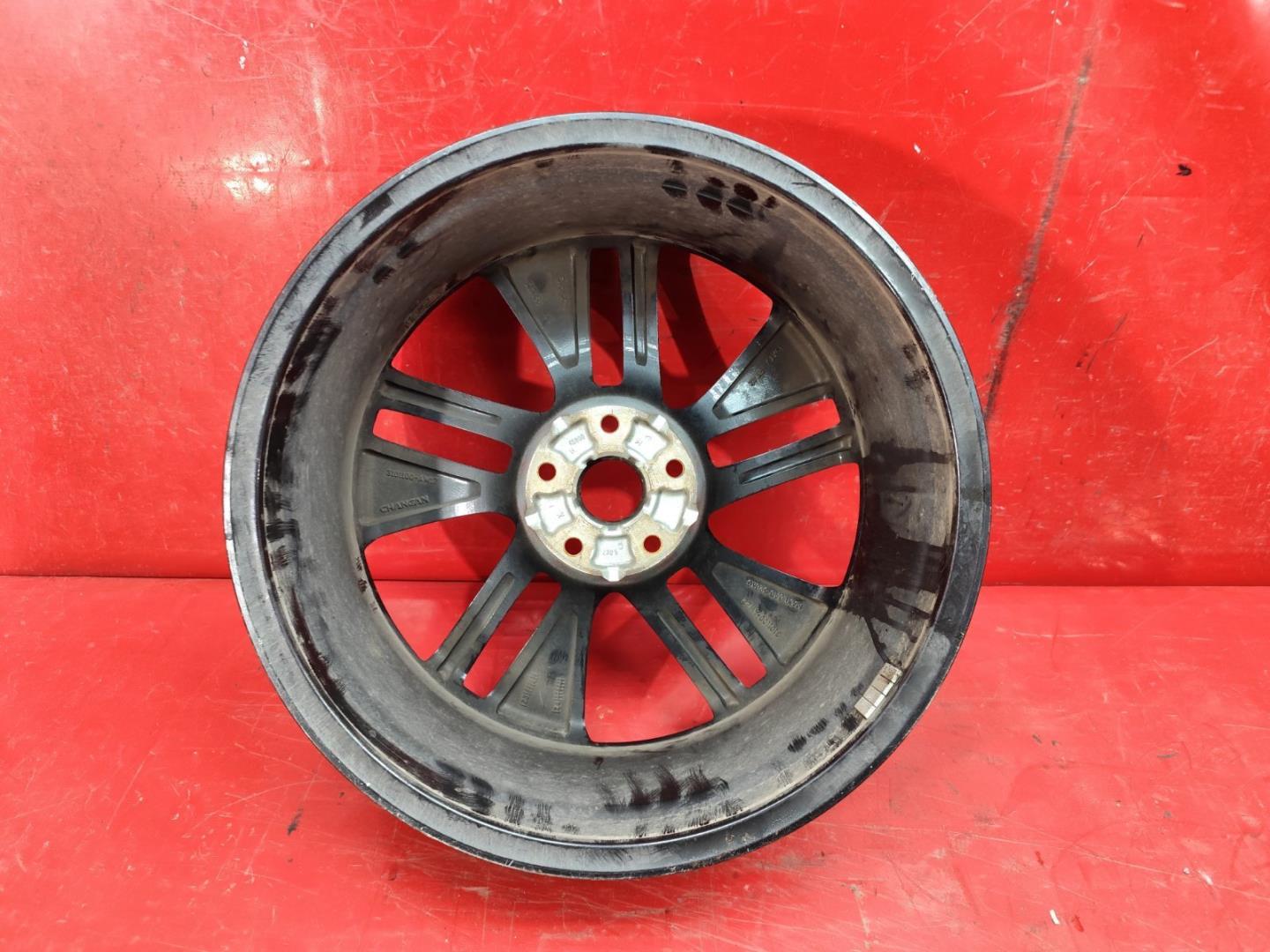 Диск колесный литой легкий сплав