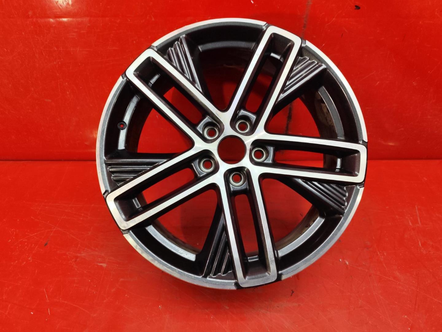 Диск колесный литой легкий сплав