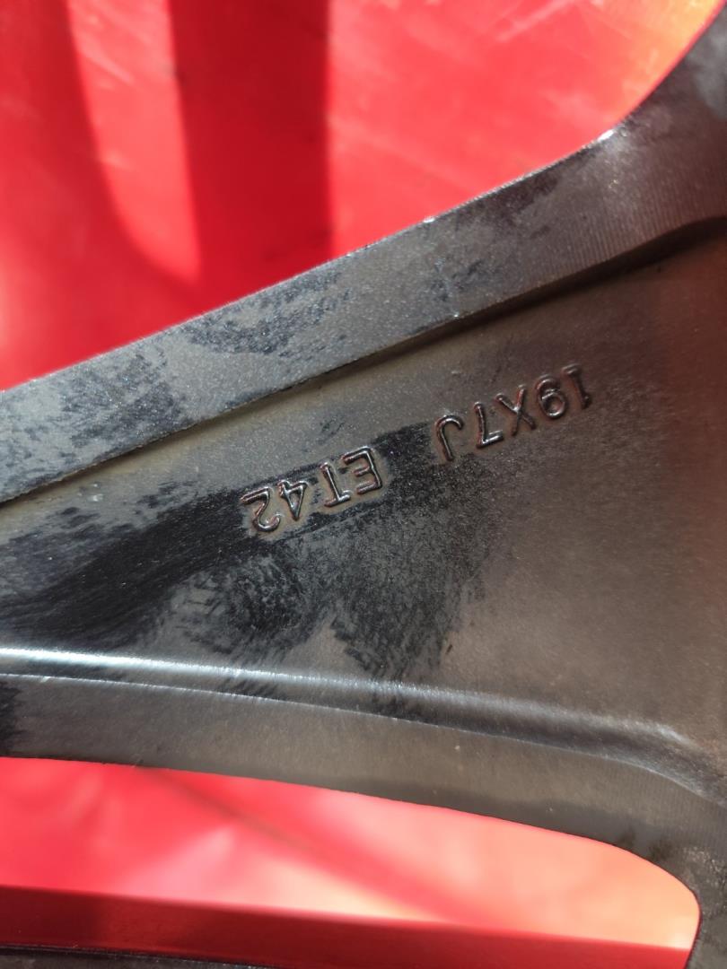 Диск колесный литой легкий сплав