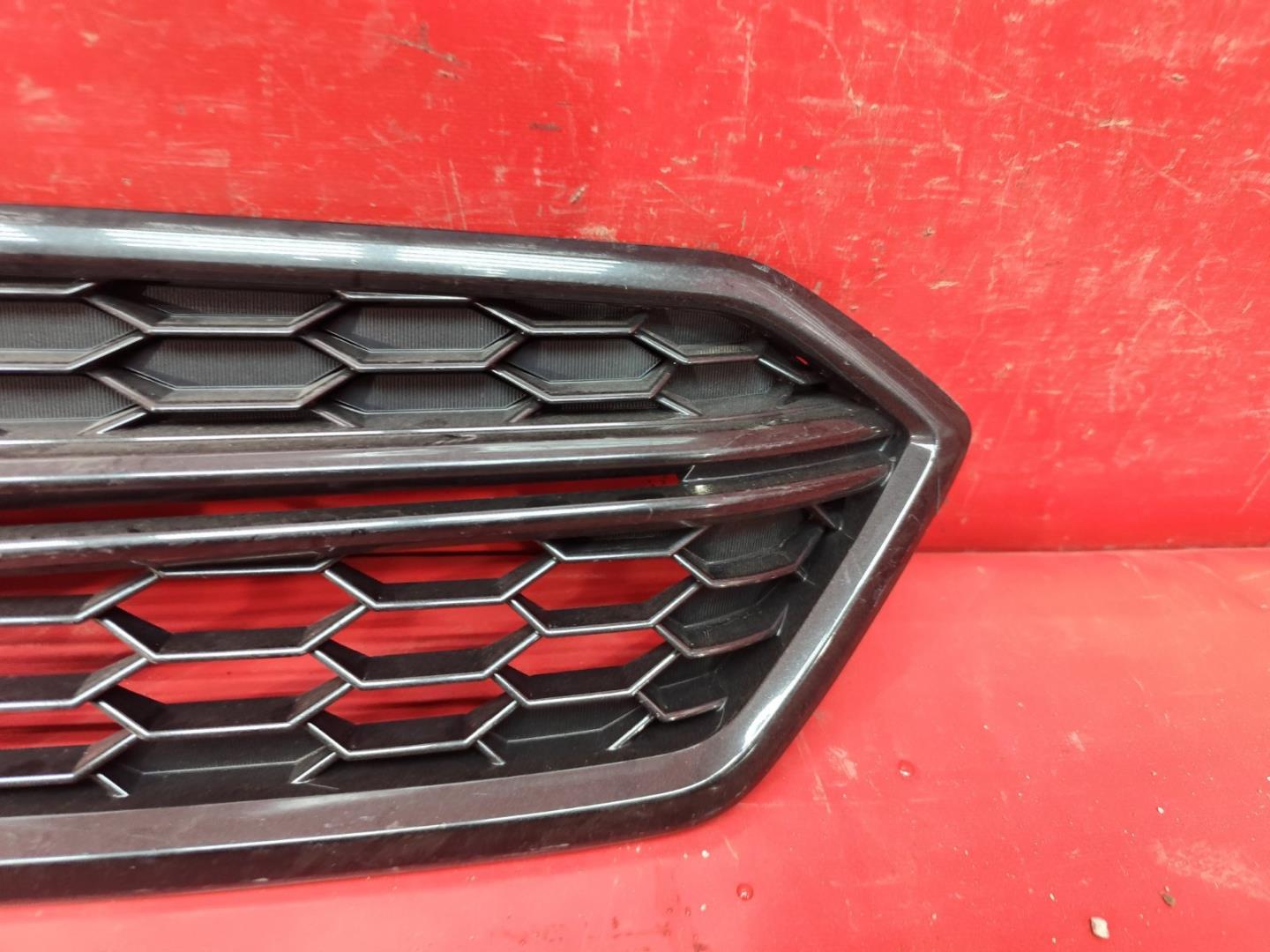 Решетка радиатора