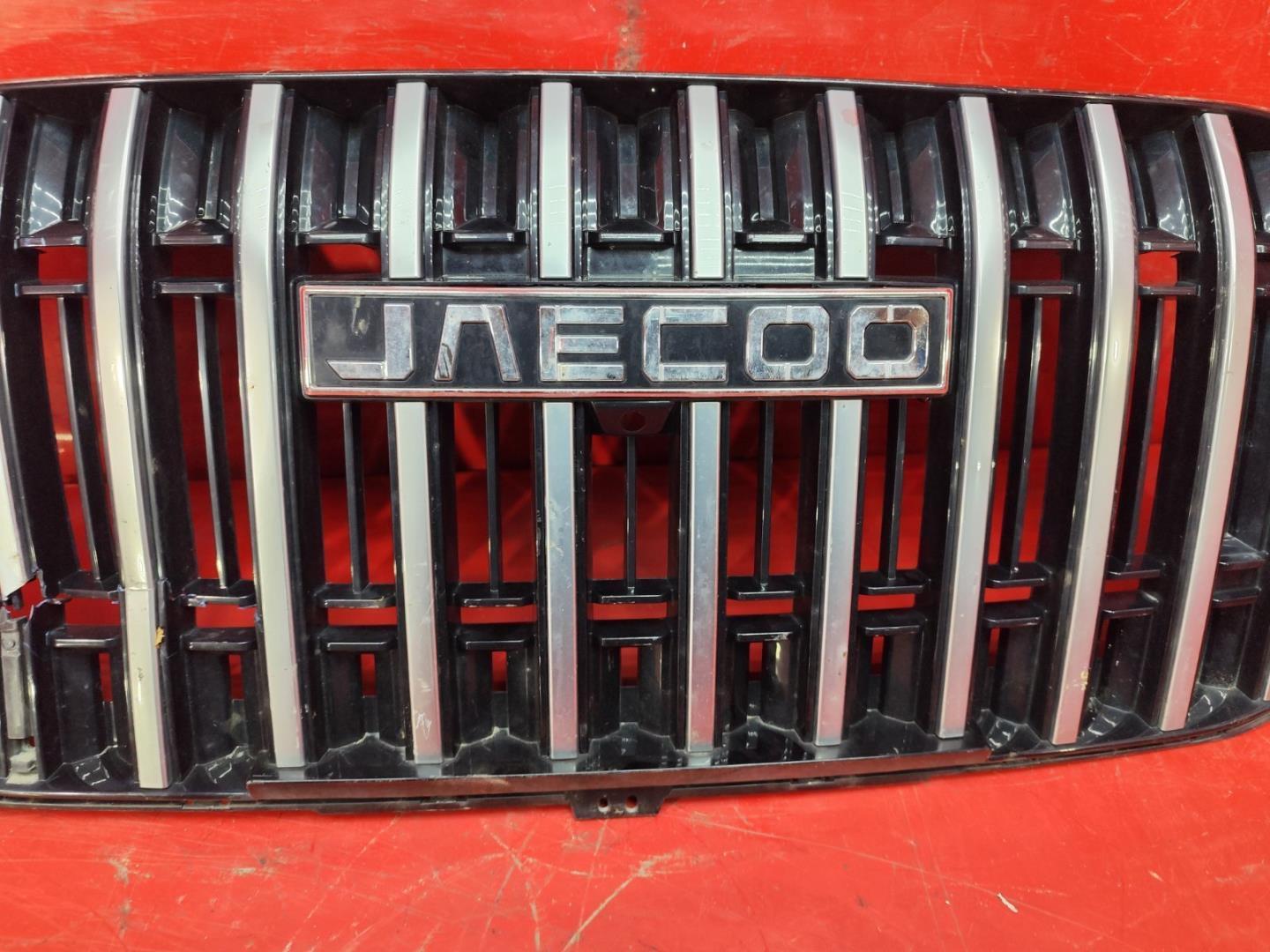 Решетка радиатора