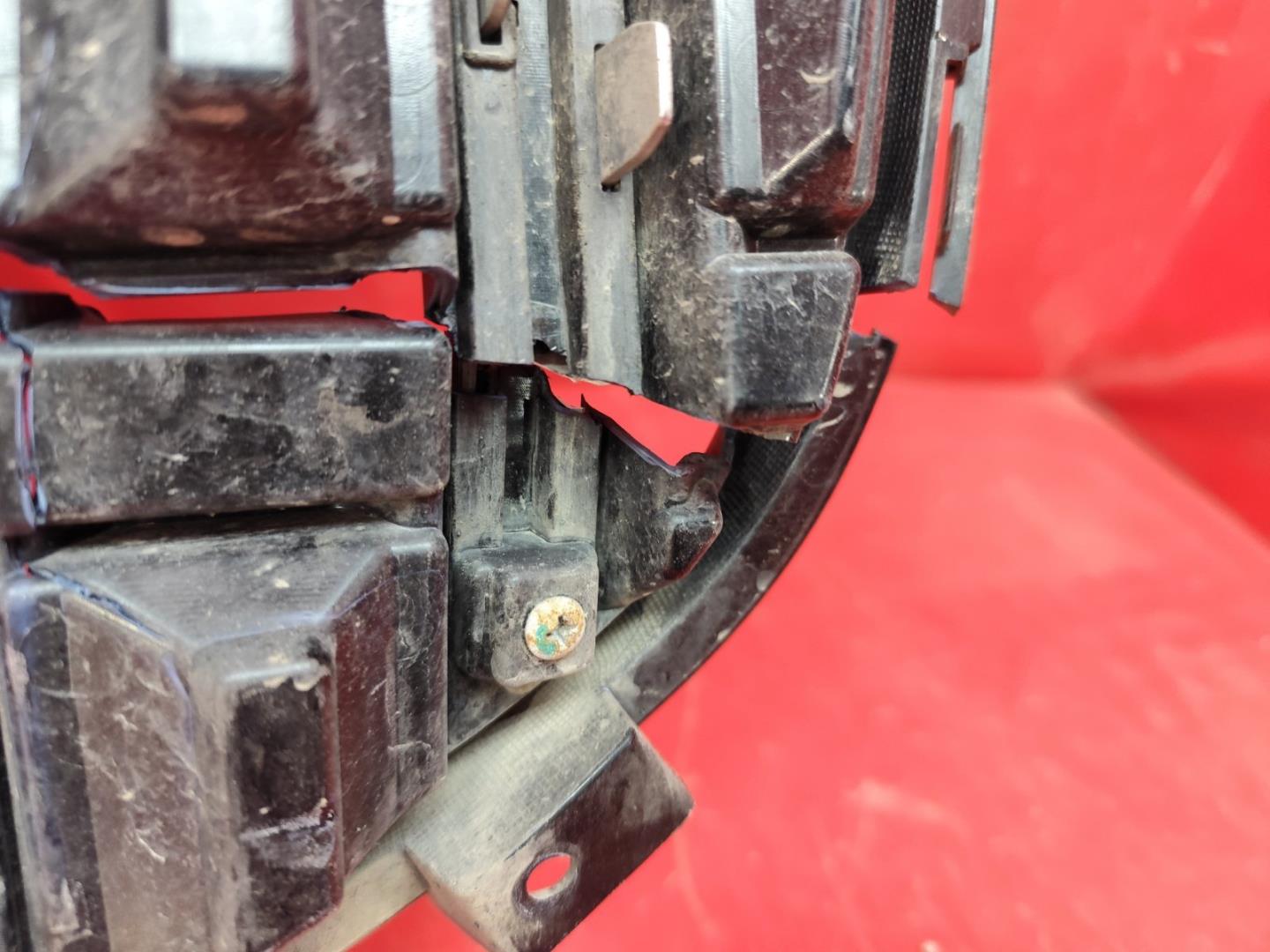 Решетка радиатора