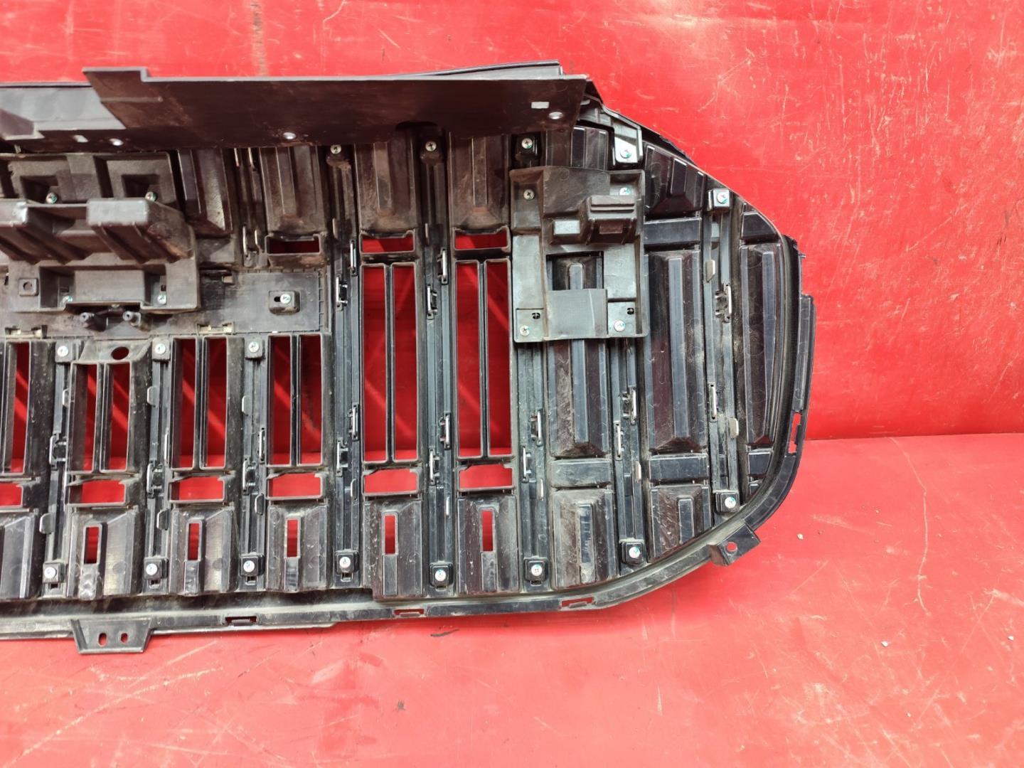 Решетка радиатора