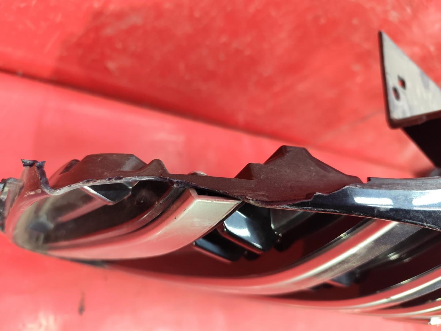 Решетка радиатора