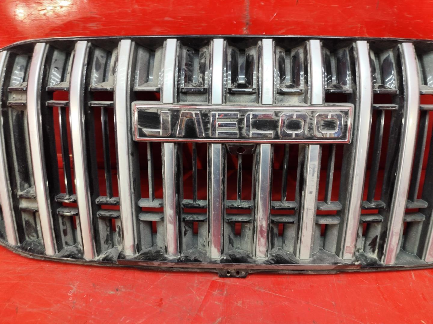 Решетка радиатора