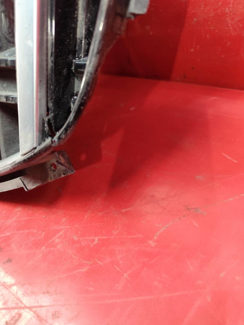 Решетка радиатора