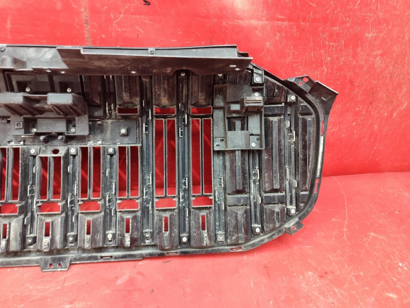 Решетка радиатора