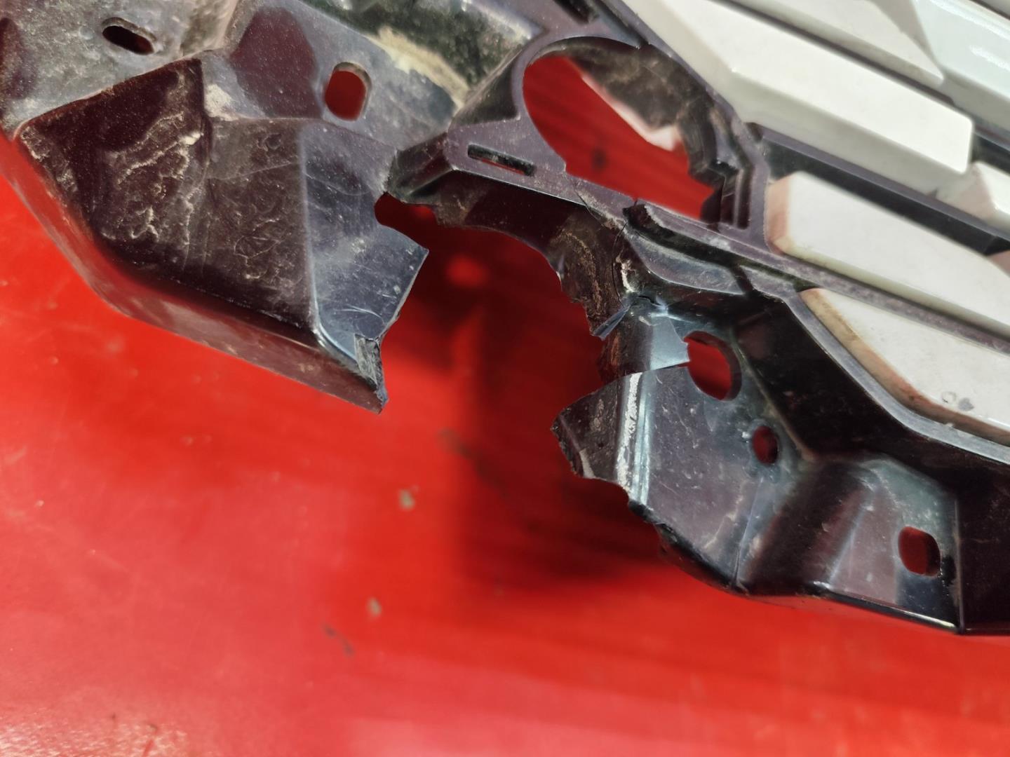 Решетка радиатора