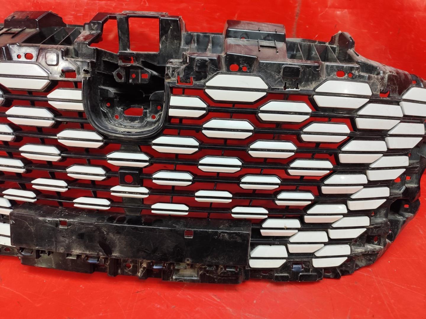 Решетка радиатора