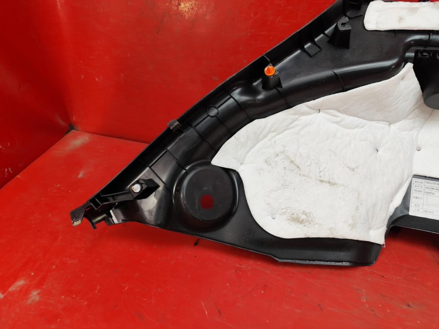 Обшивка багажника