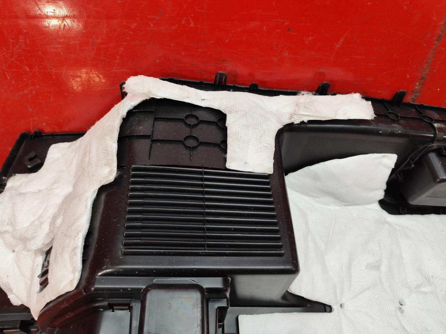 Обшивка багажника