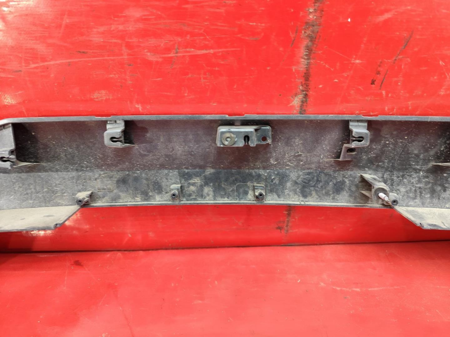 Накладка крышки багажника