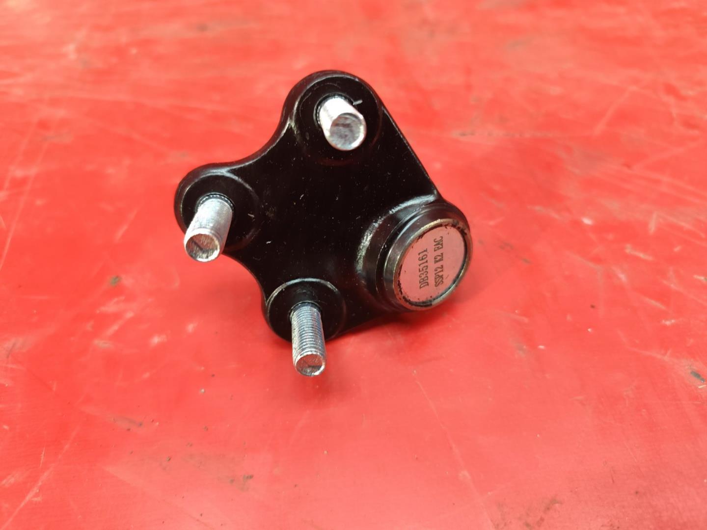 Опора шаровая нижняя