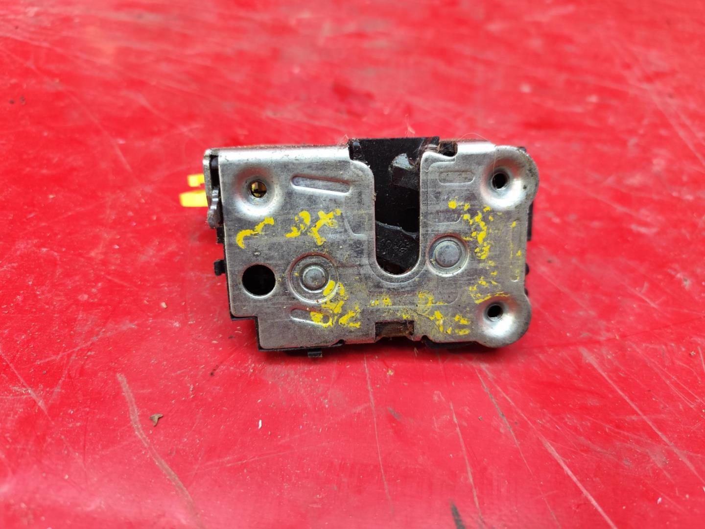 Замок двери