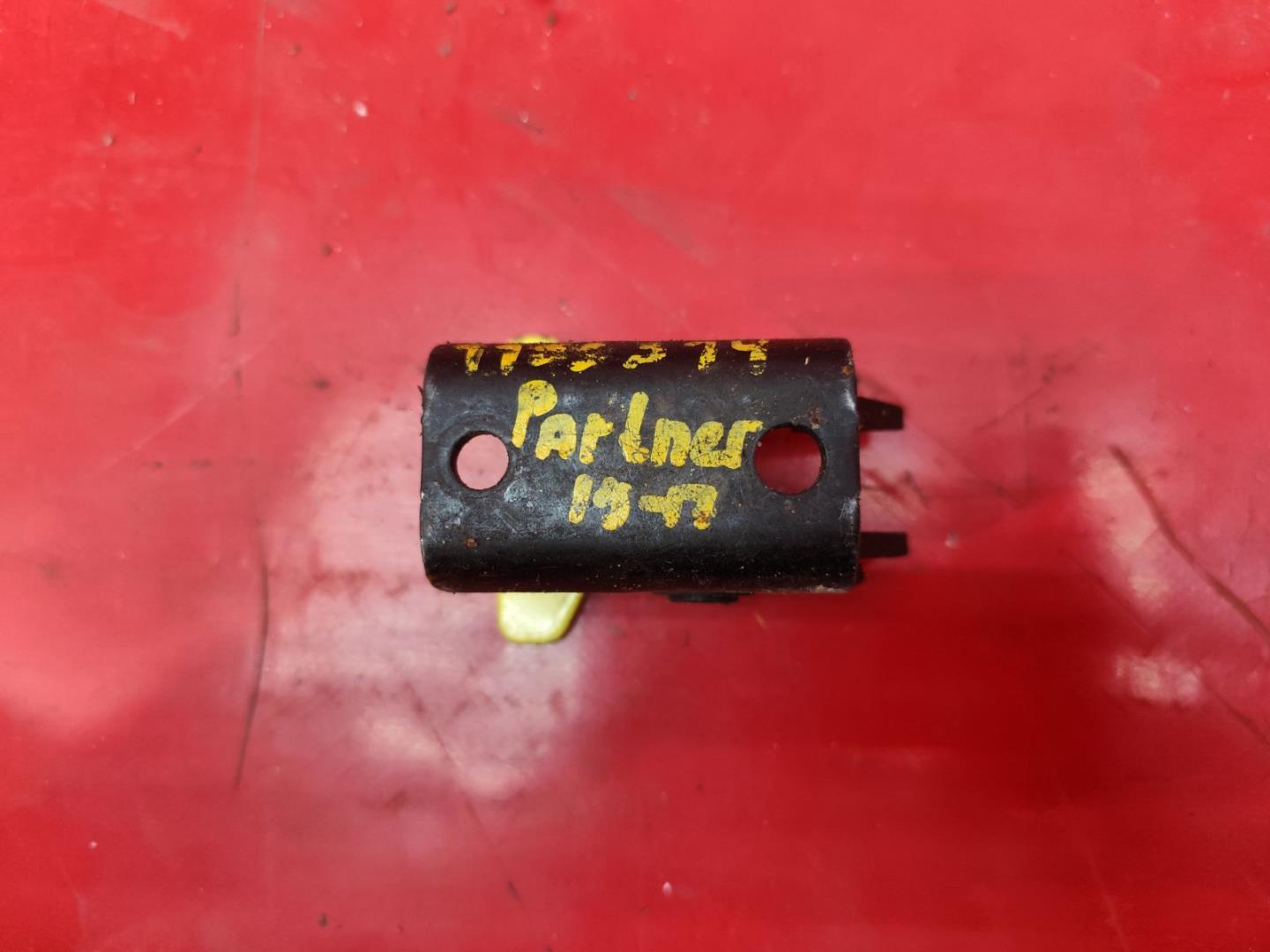 Замок двери распашной