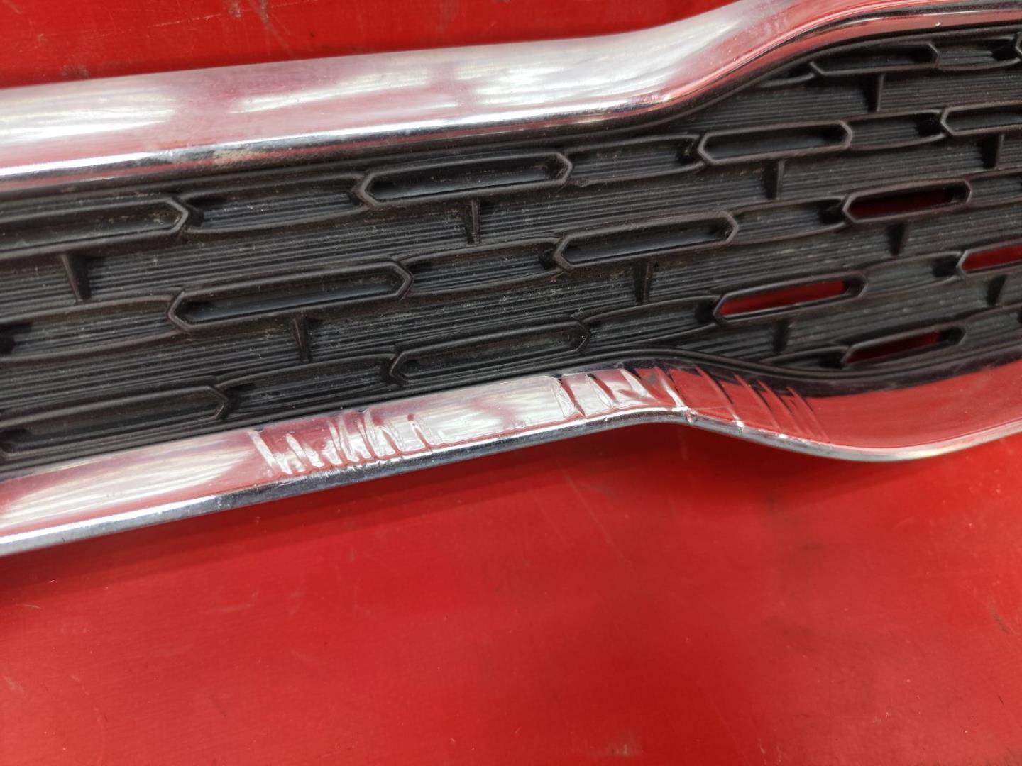 Решетка радиатора