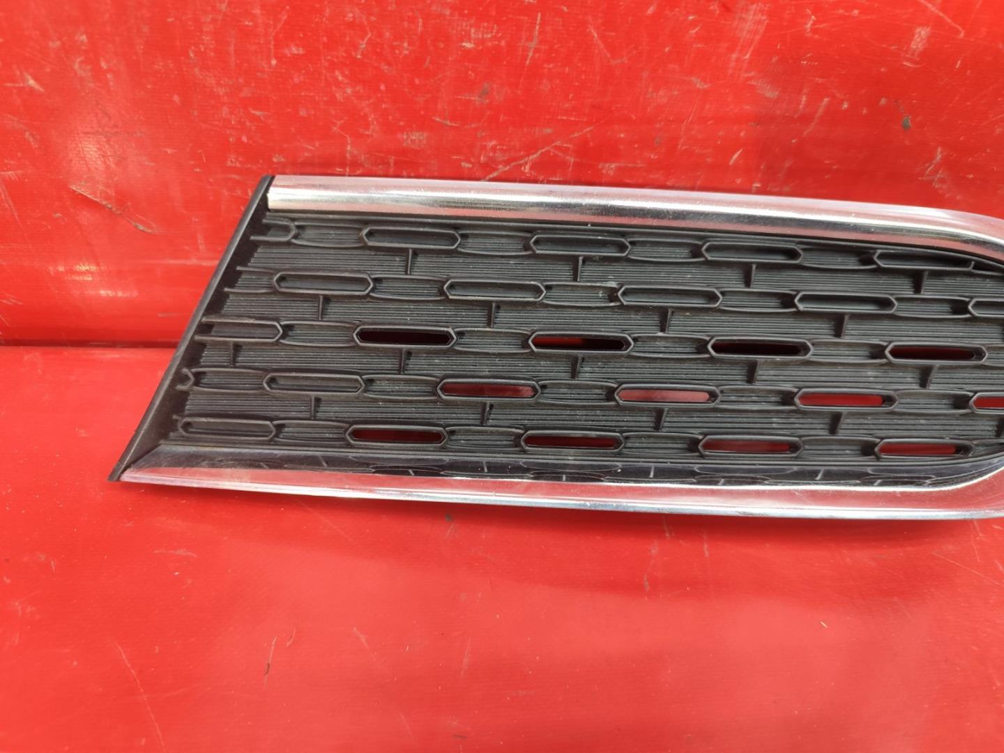 Решетка радиатора