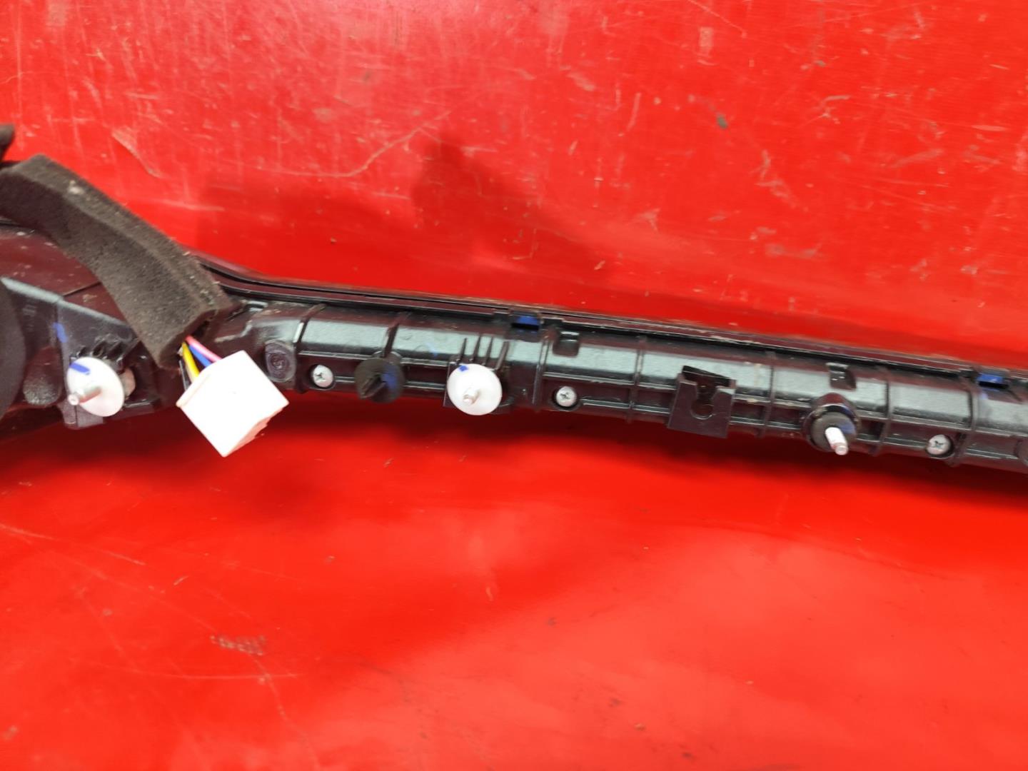 Фонарь задний