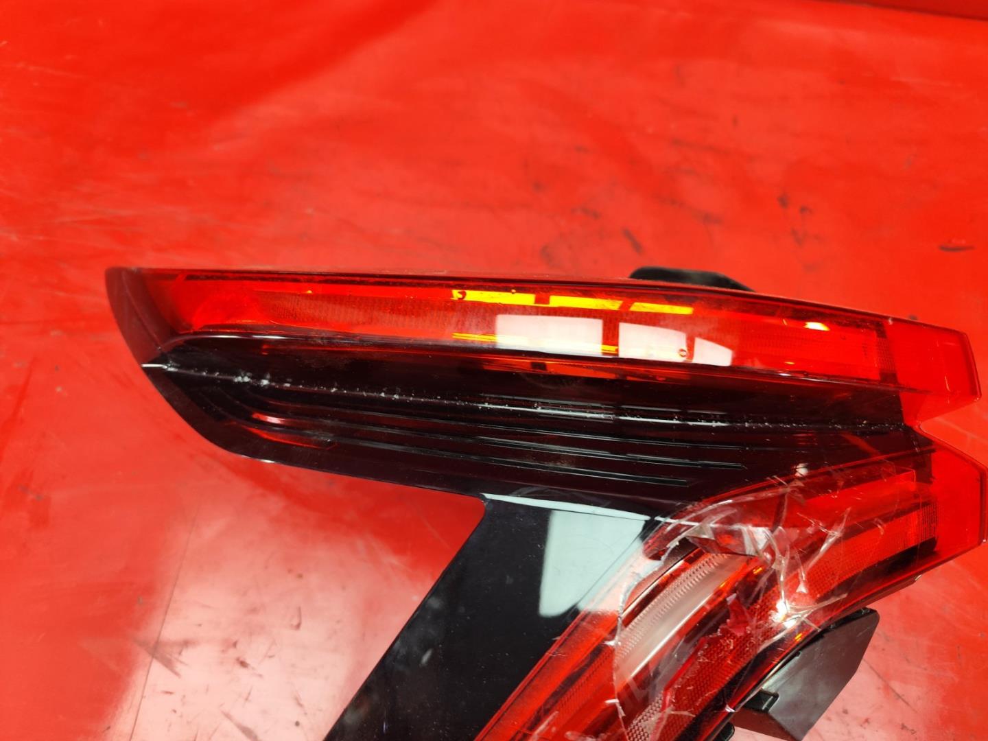 Фонарь задний