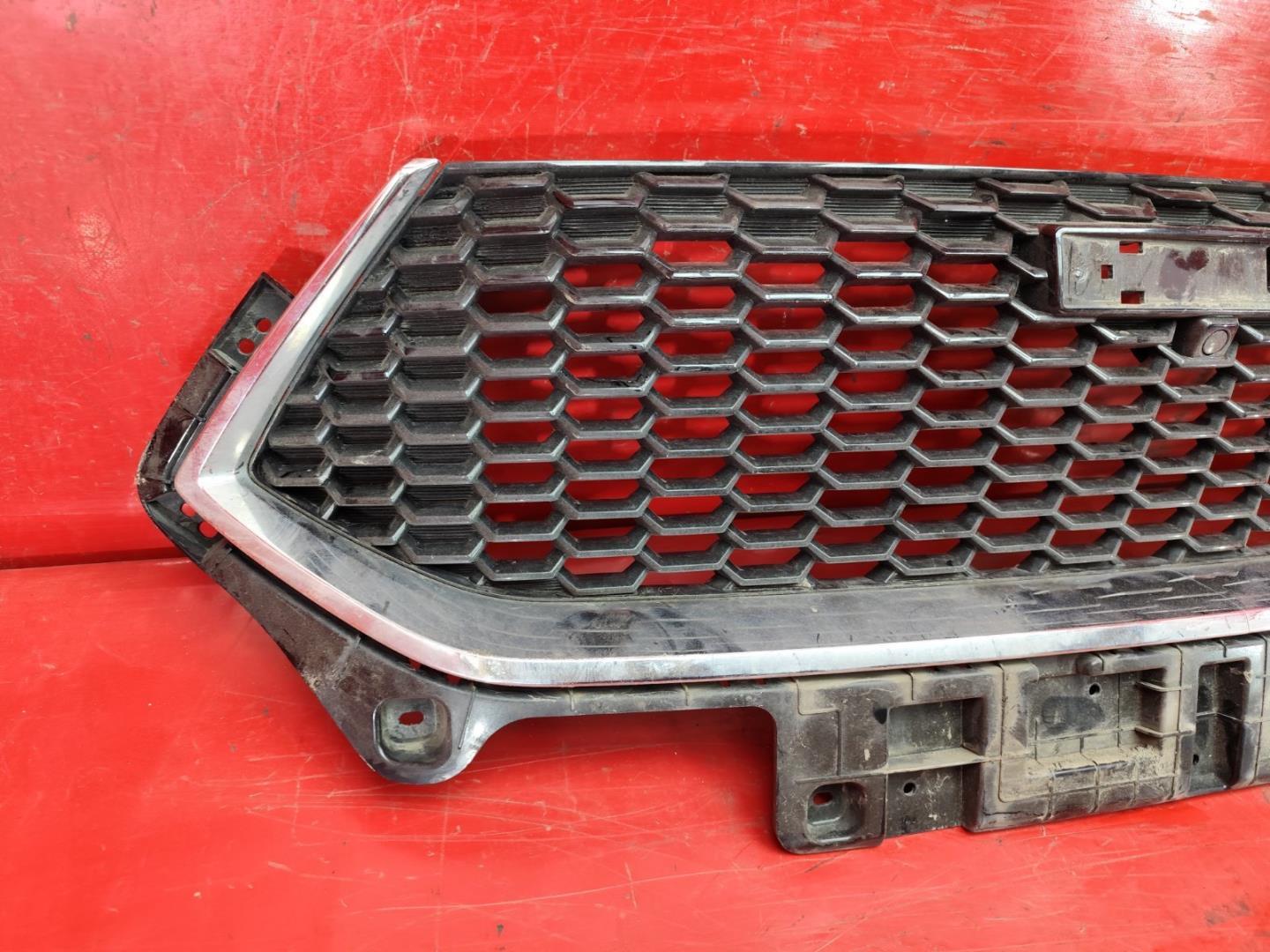 Решетка радиатора