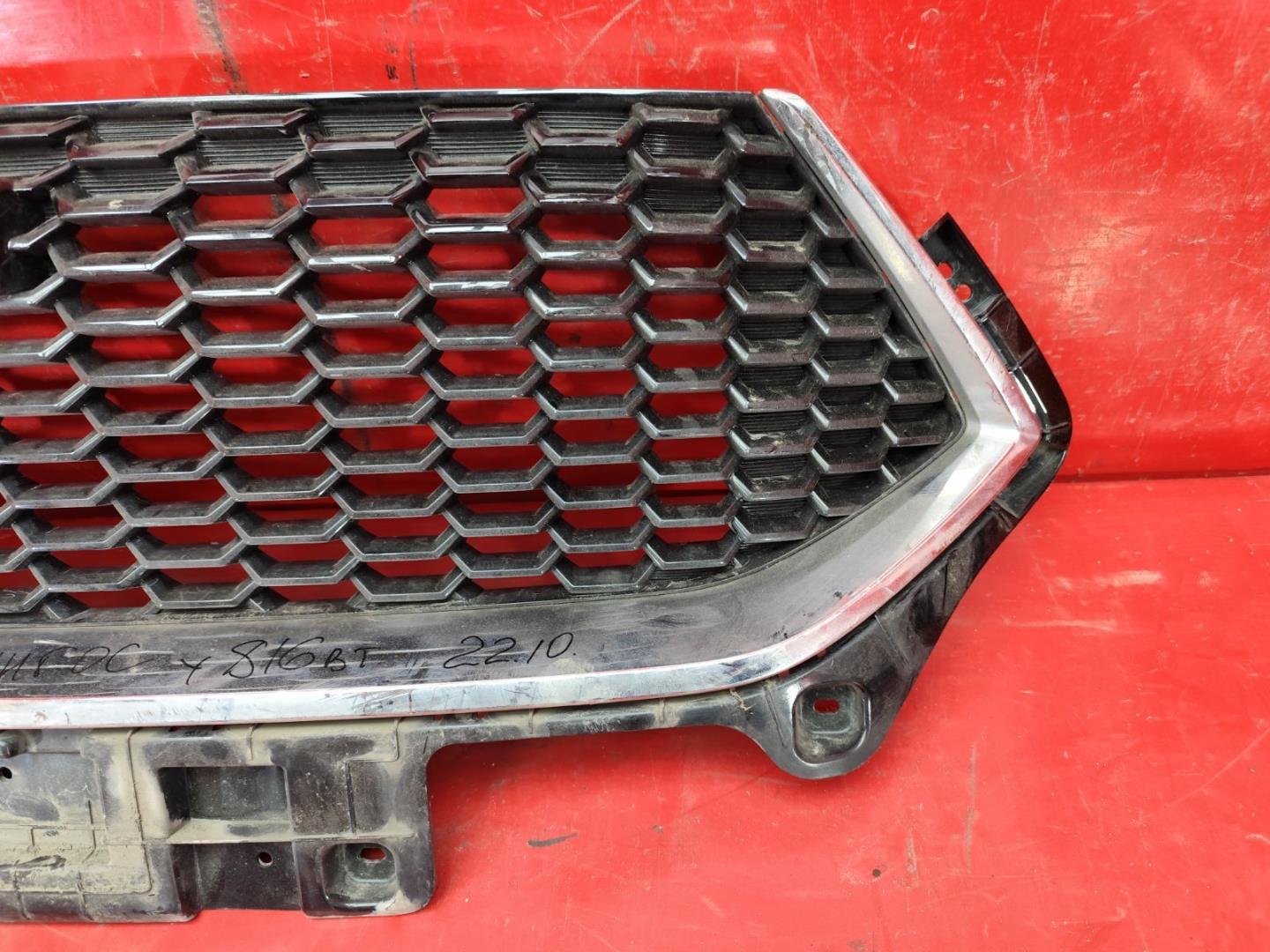 Решетка радиатора