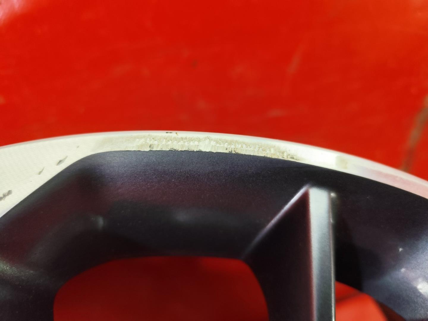 Диск колесный литой легкий сплав