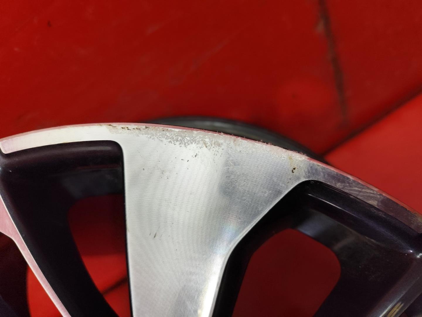 Диск колесный литой легкий сплав