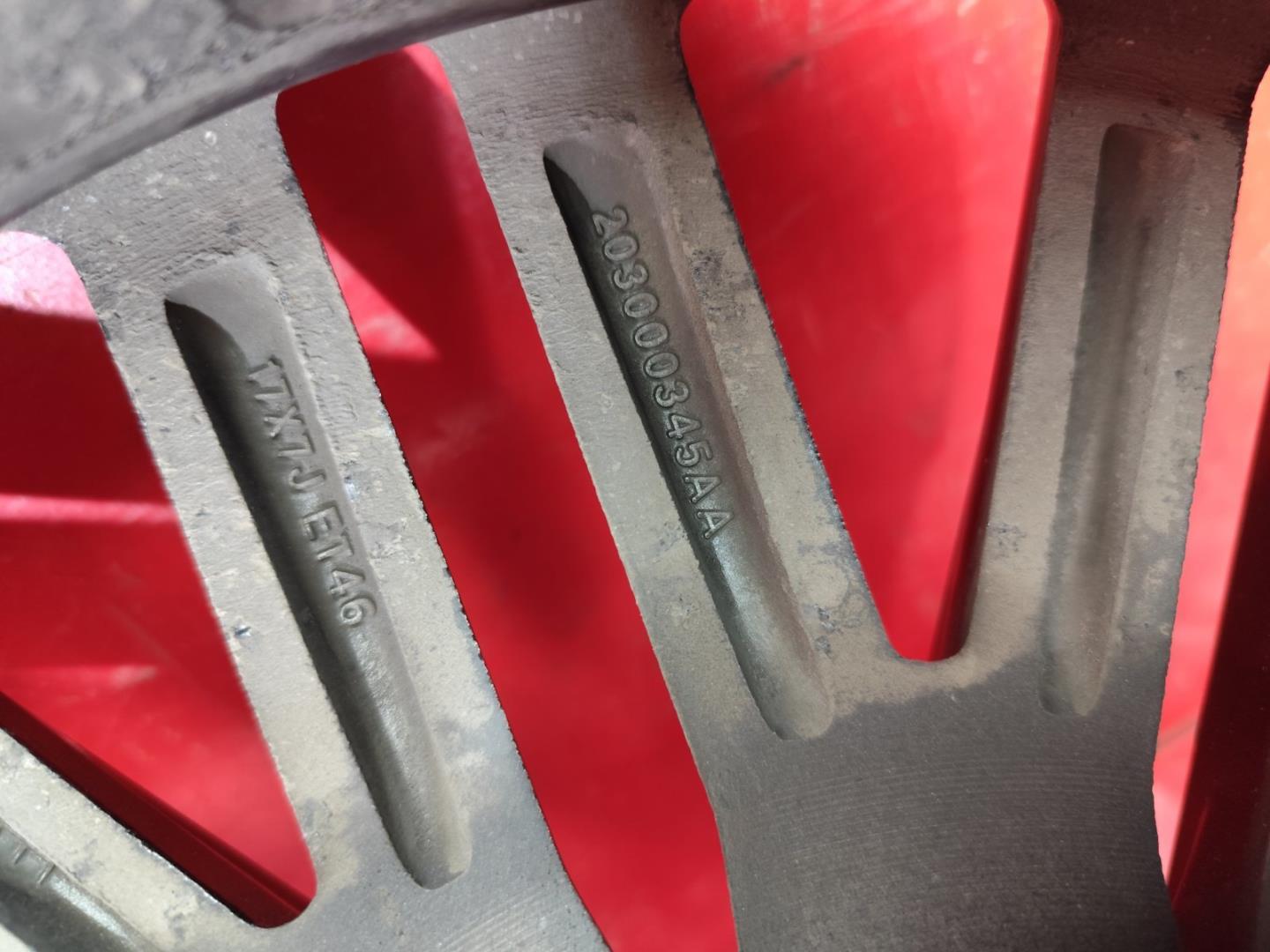 Диск колесный литой легкий сплав