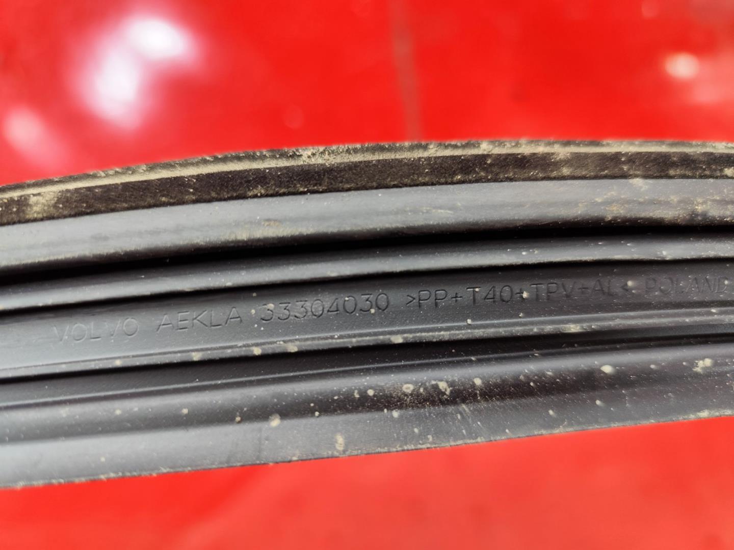 Уплотнитель двери