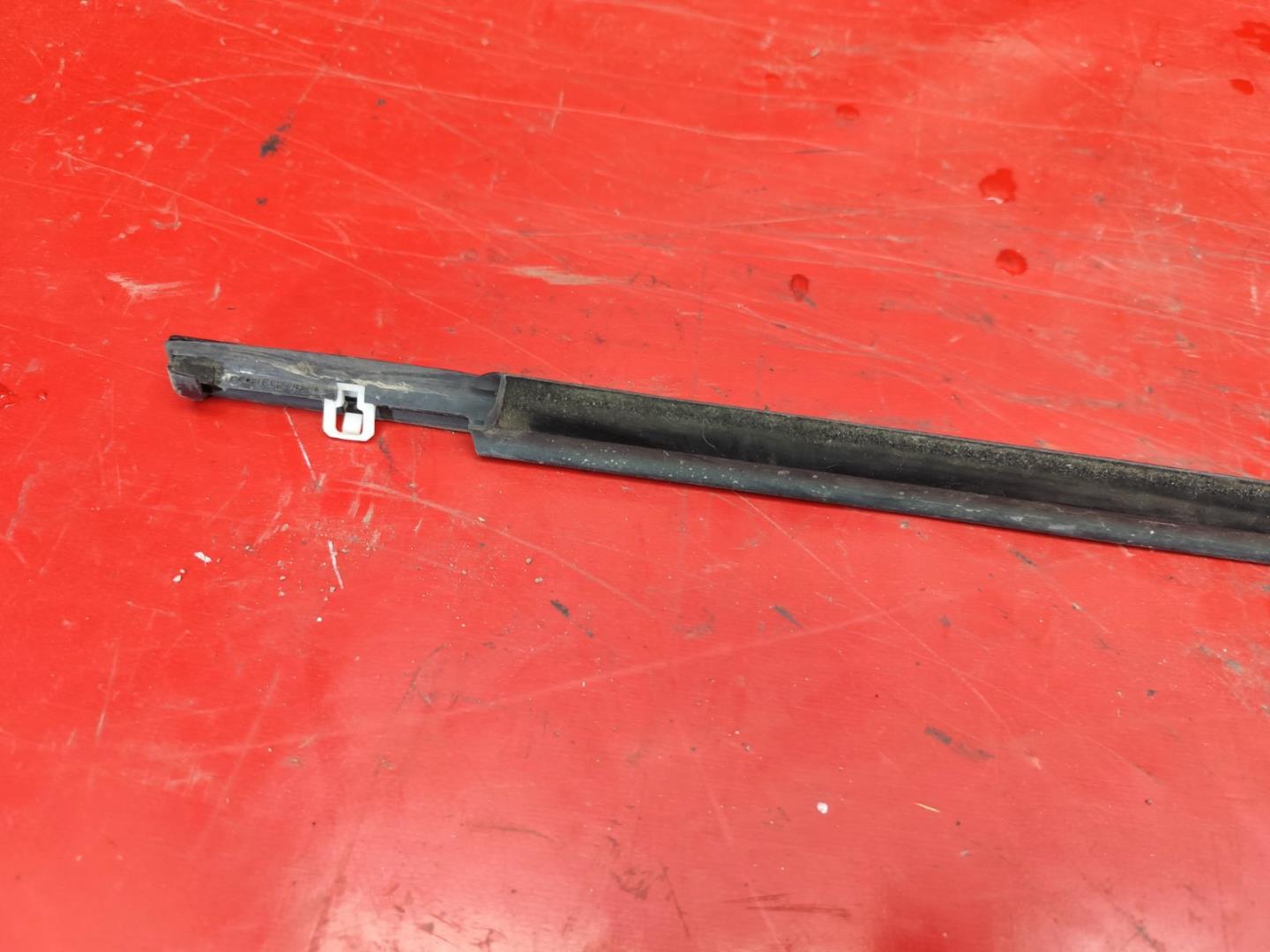 Молдинг двери