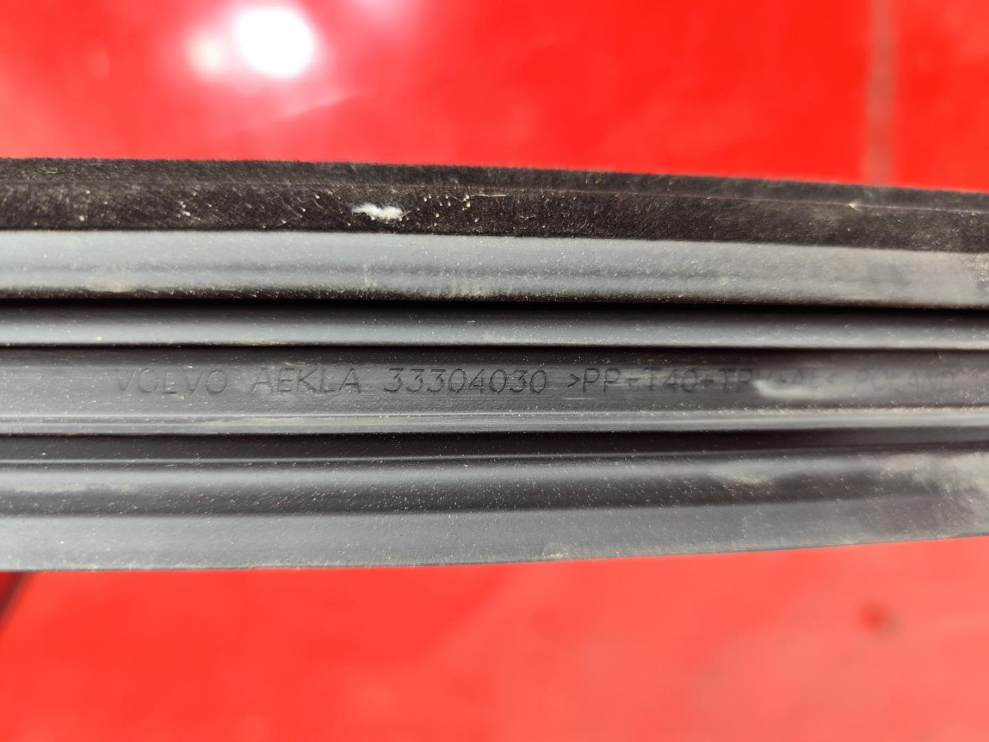 Уплотнитель двери