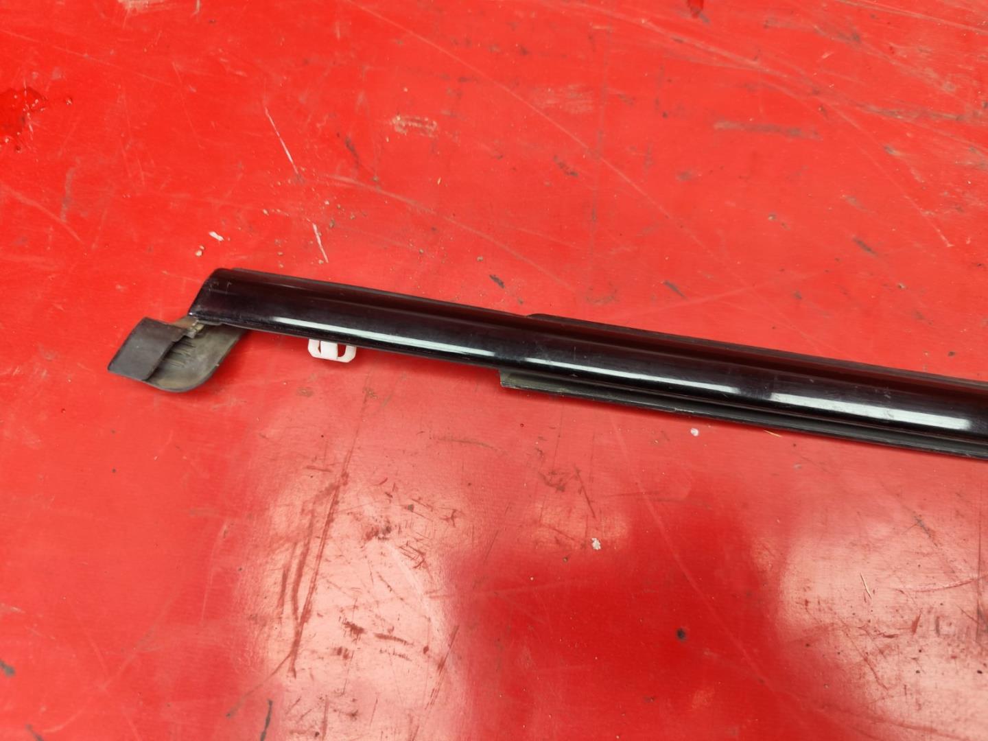 Молдинг двери