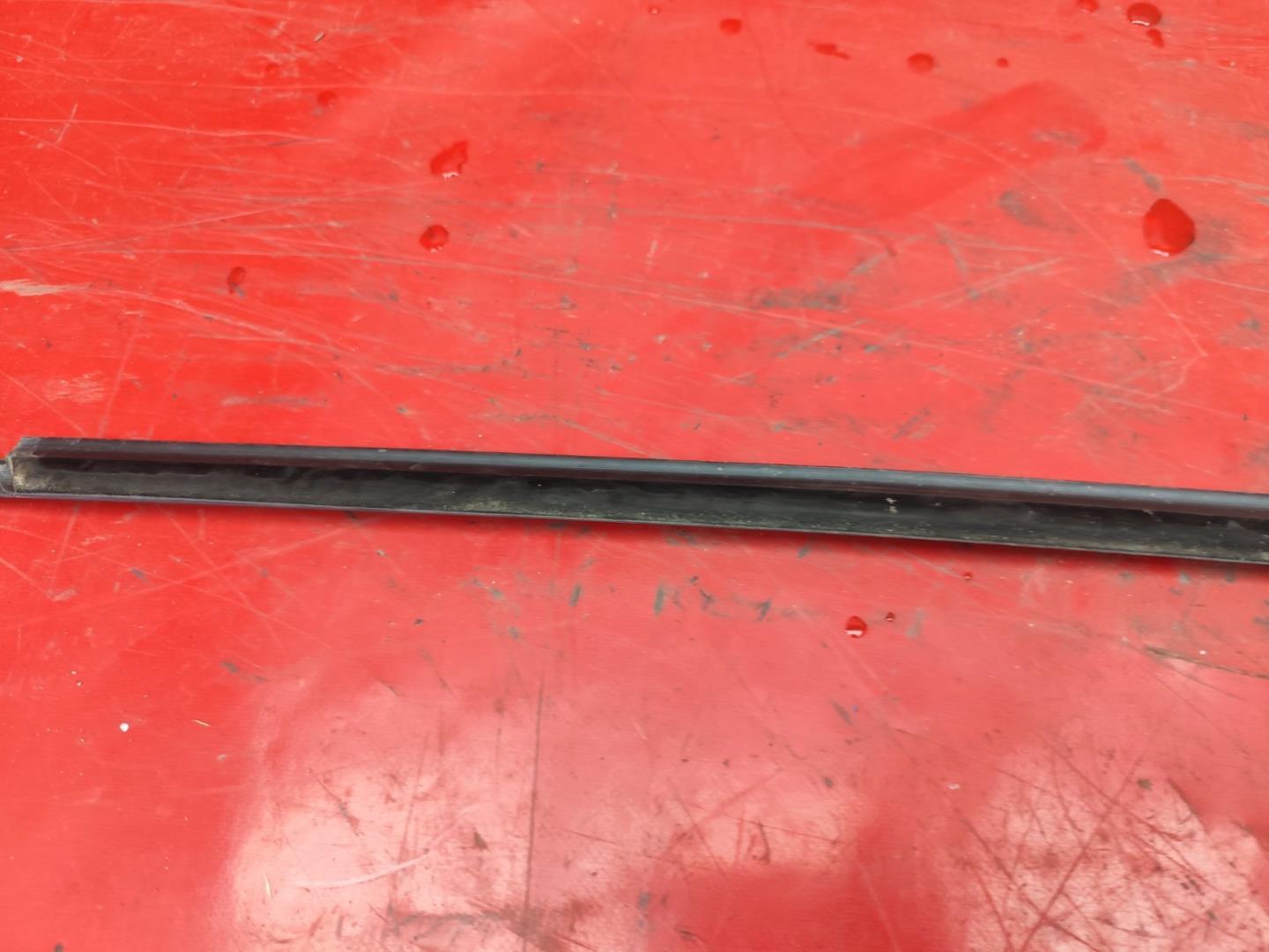 Молдинг двери