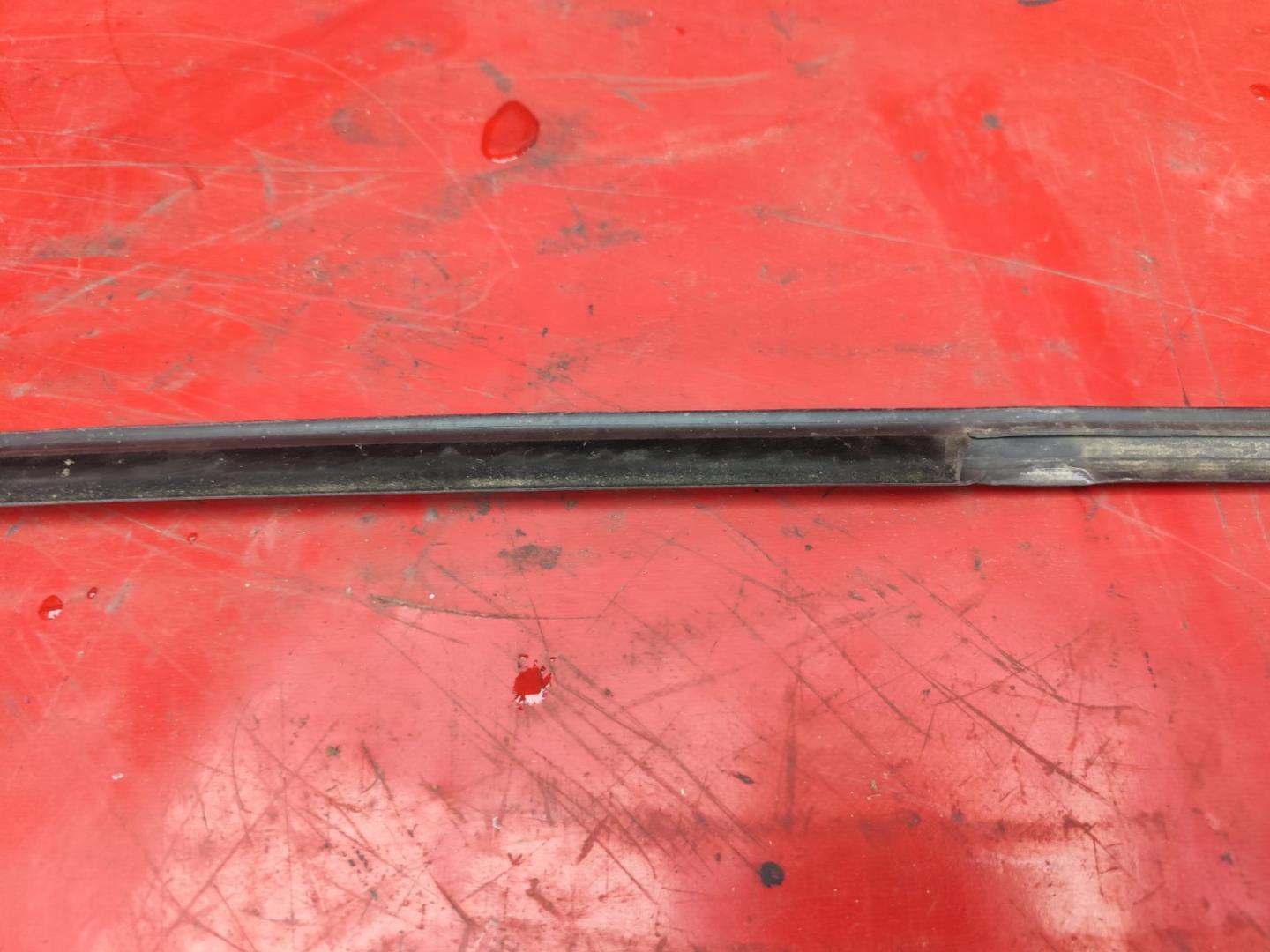 Молдинг двери