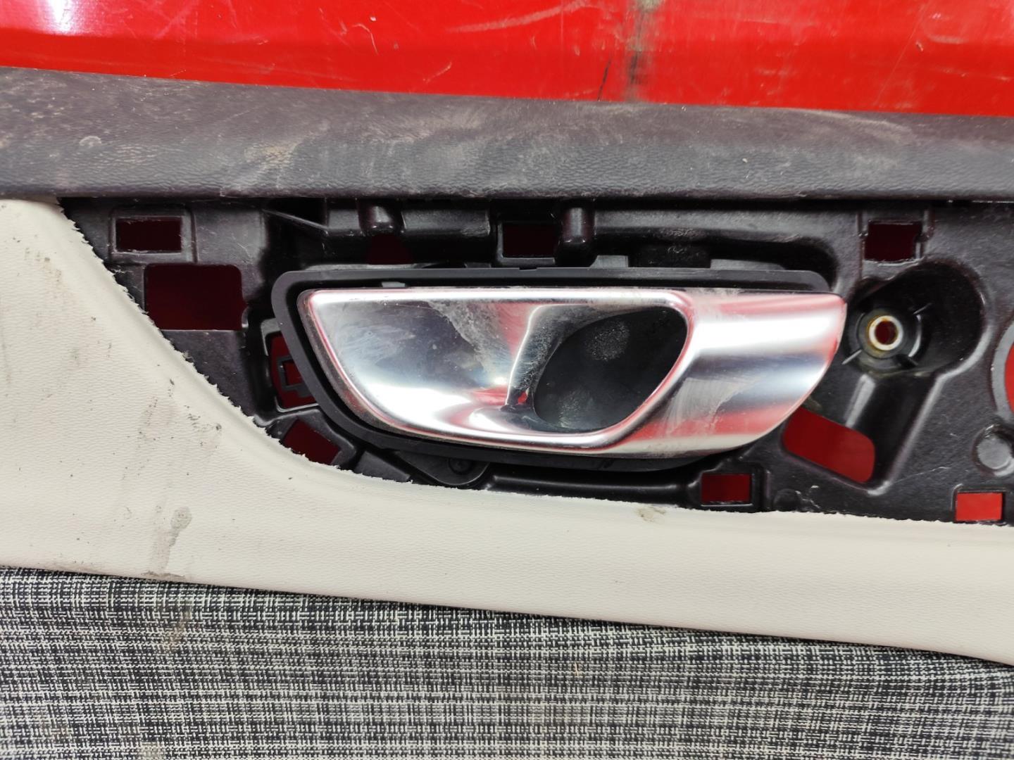 Обшивка двери