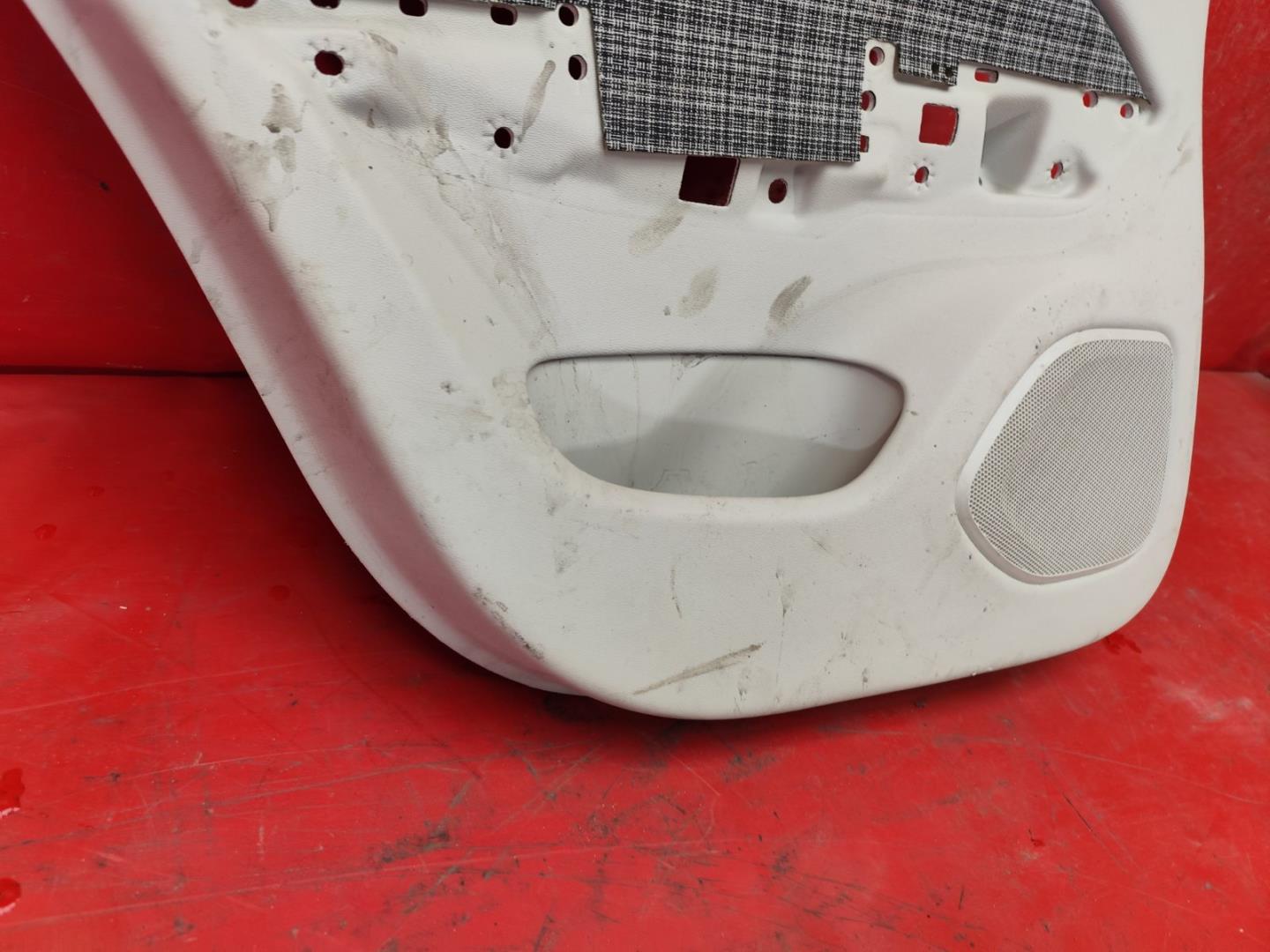 Обшивка двери