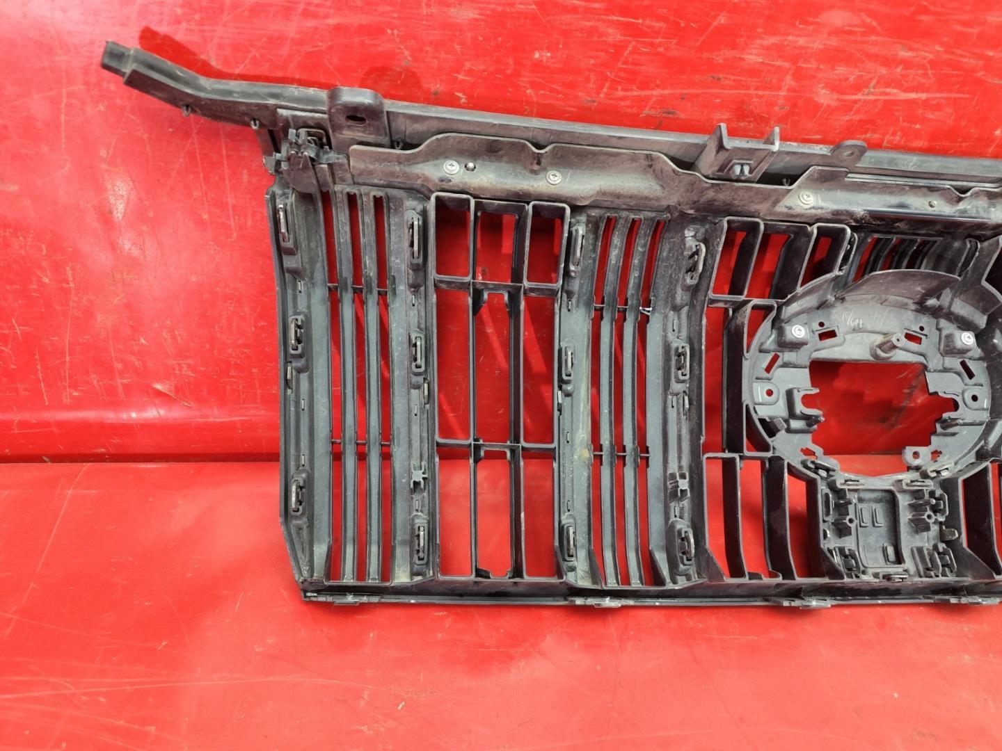 Решетка радиатора