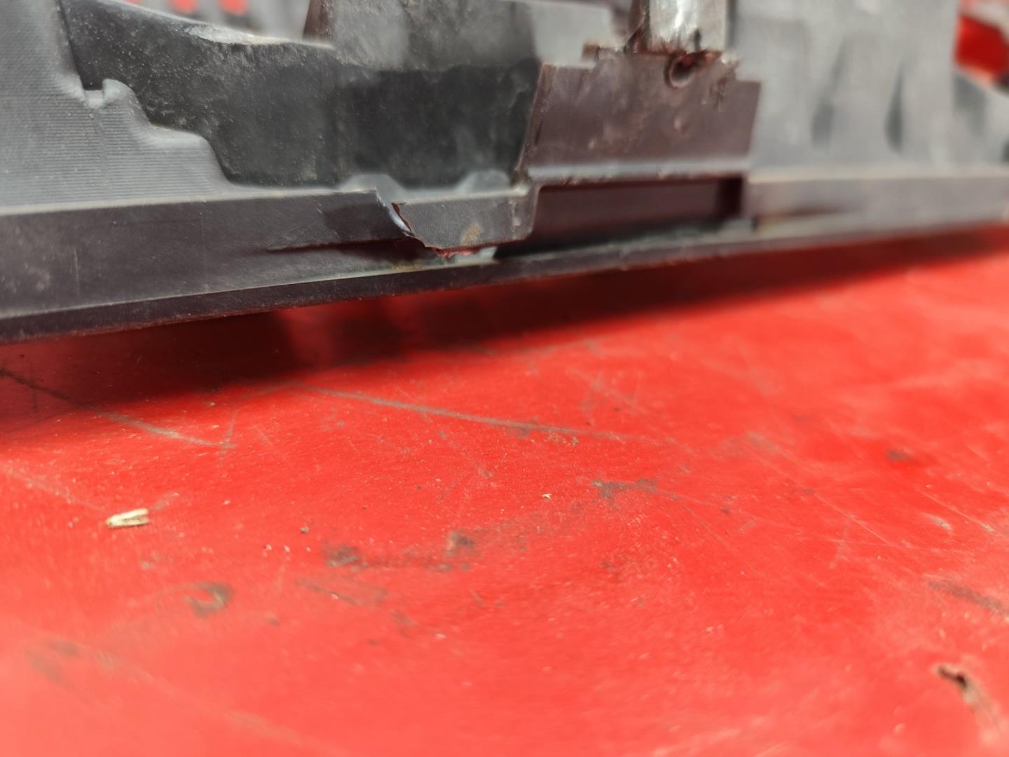 Решетка радиатора