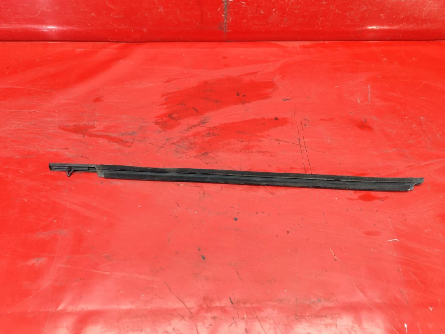 Молдинг двери