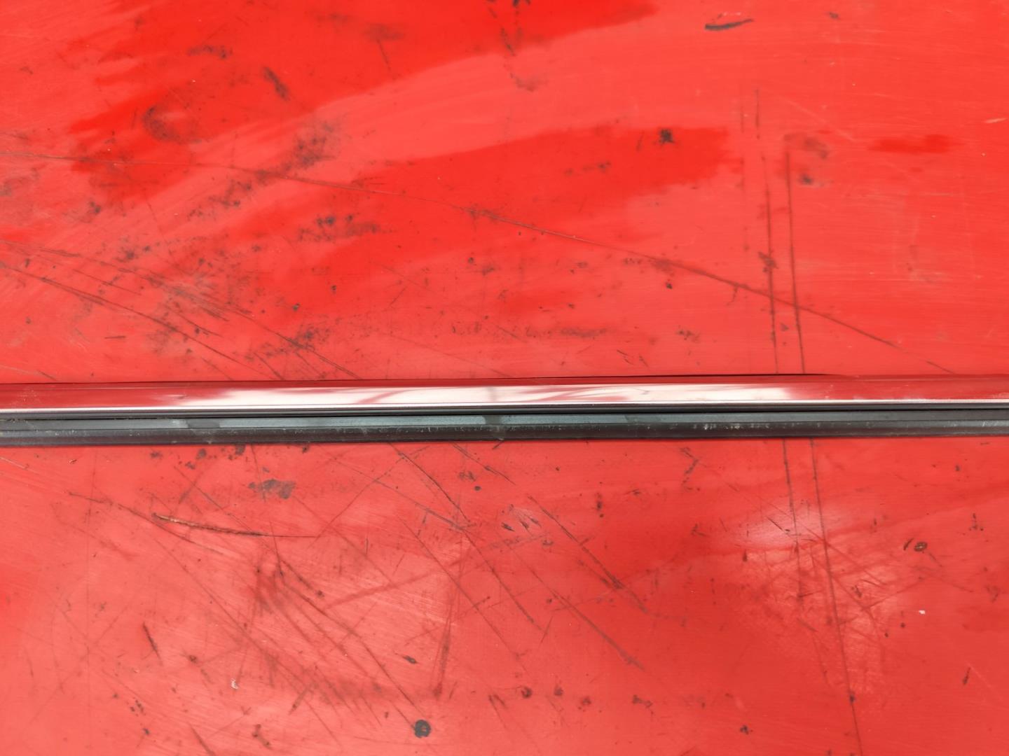 Молдинг двери