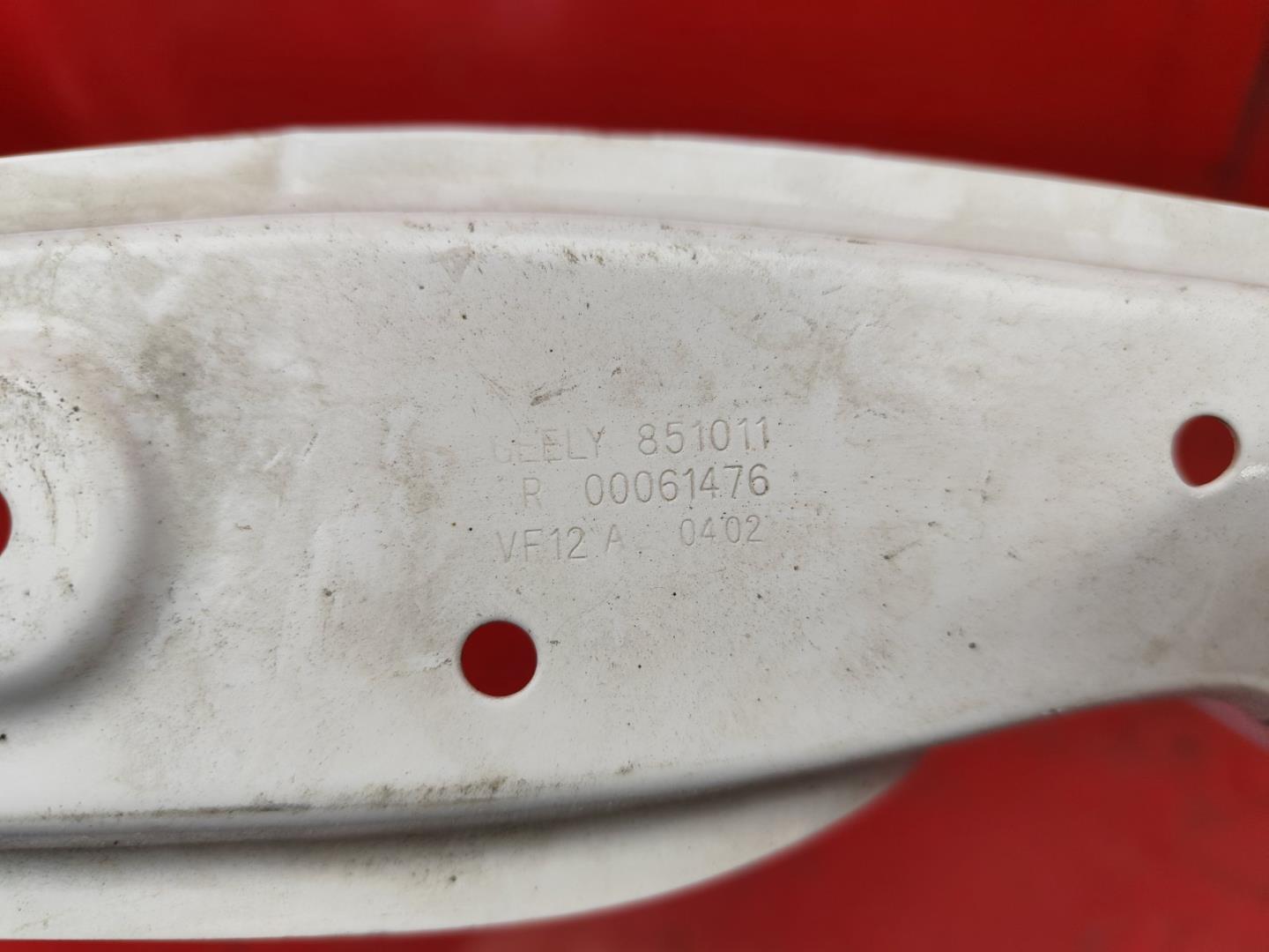 Кронштейн крепежный вспомогательный (разного назначения)