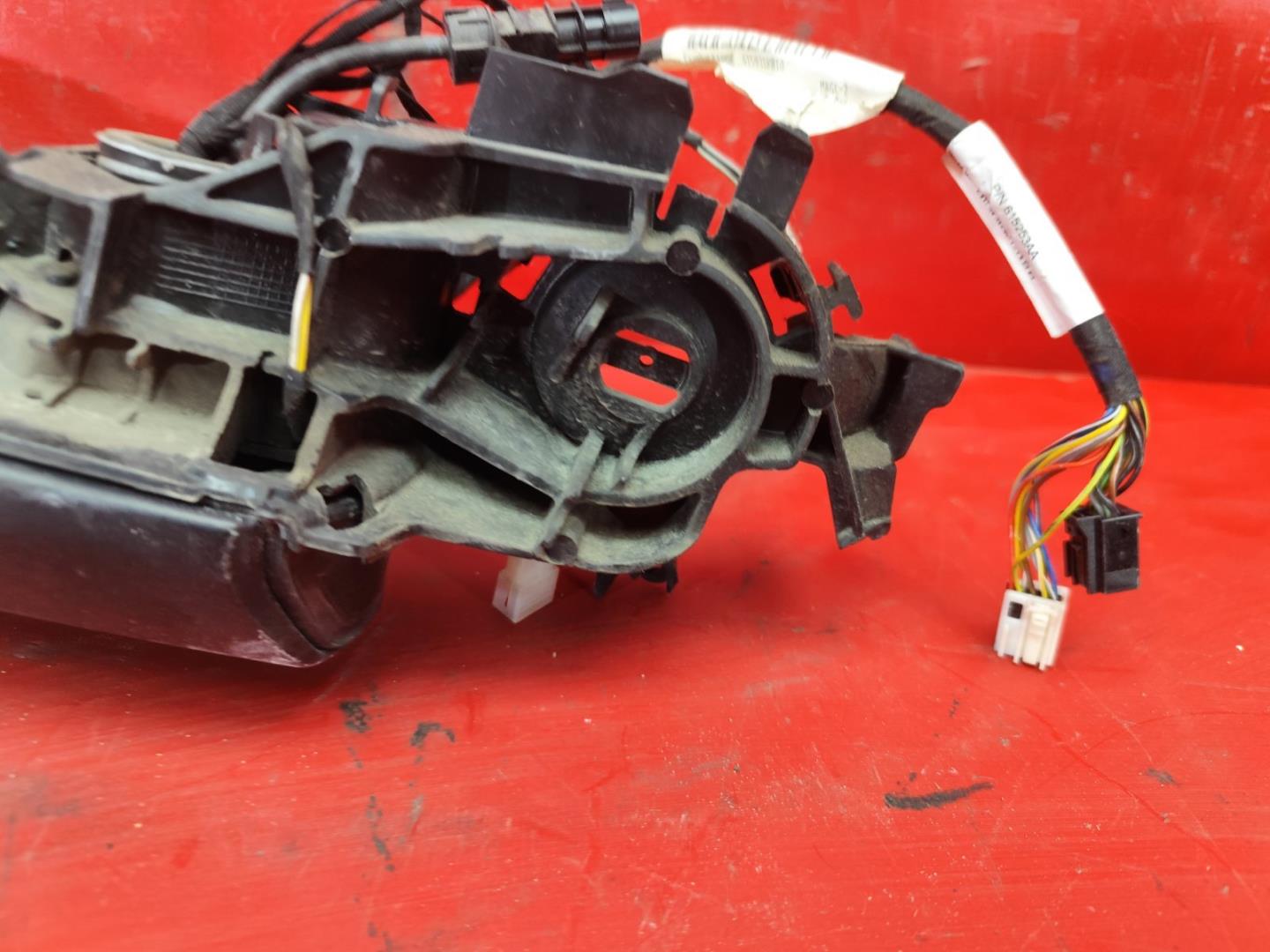 Кронштейн зеркала