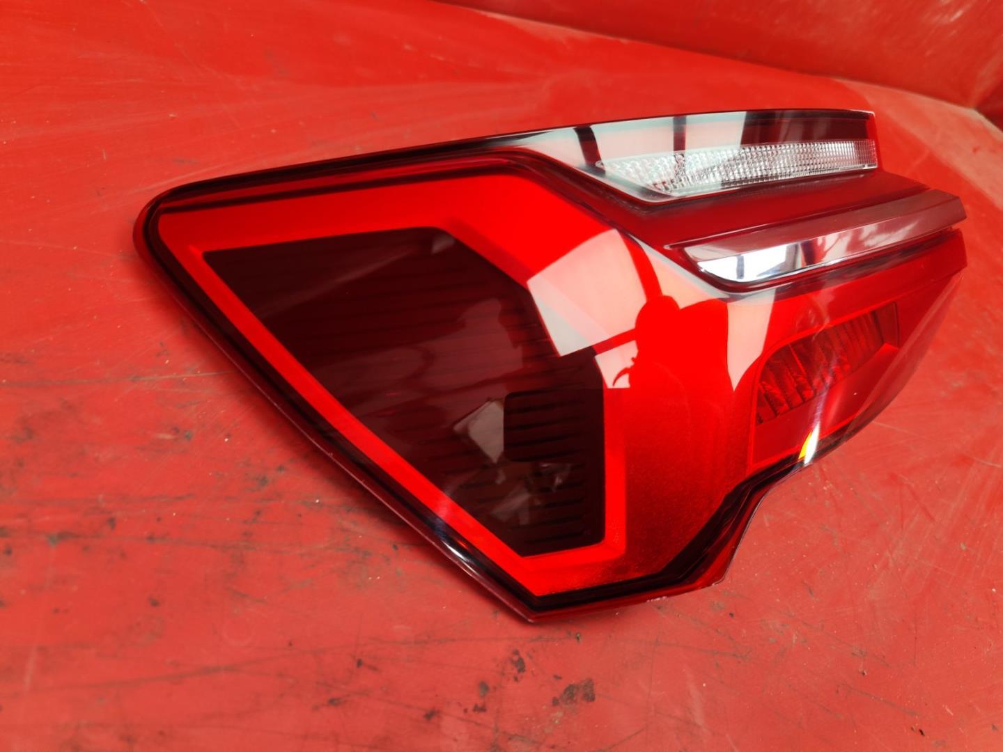 Фонарь задний