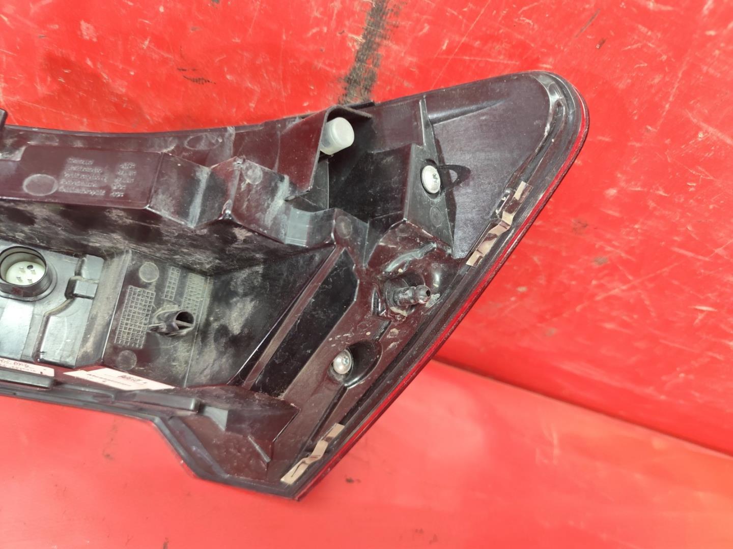 Фонарь задний