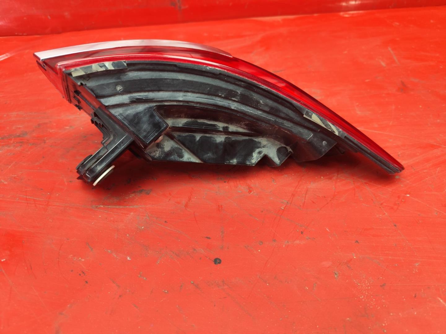 Фонарь задний