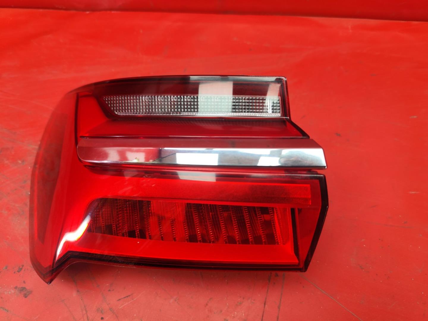 Фонарь задний