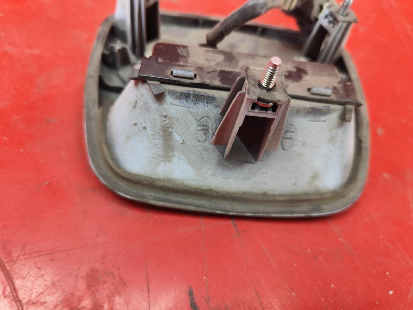 Ручка открывания багажника