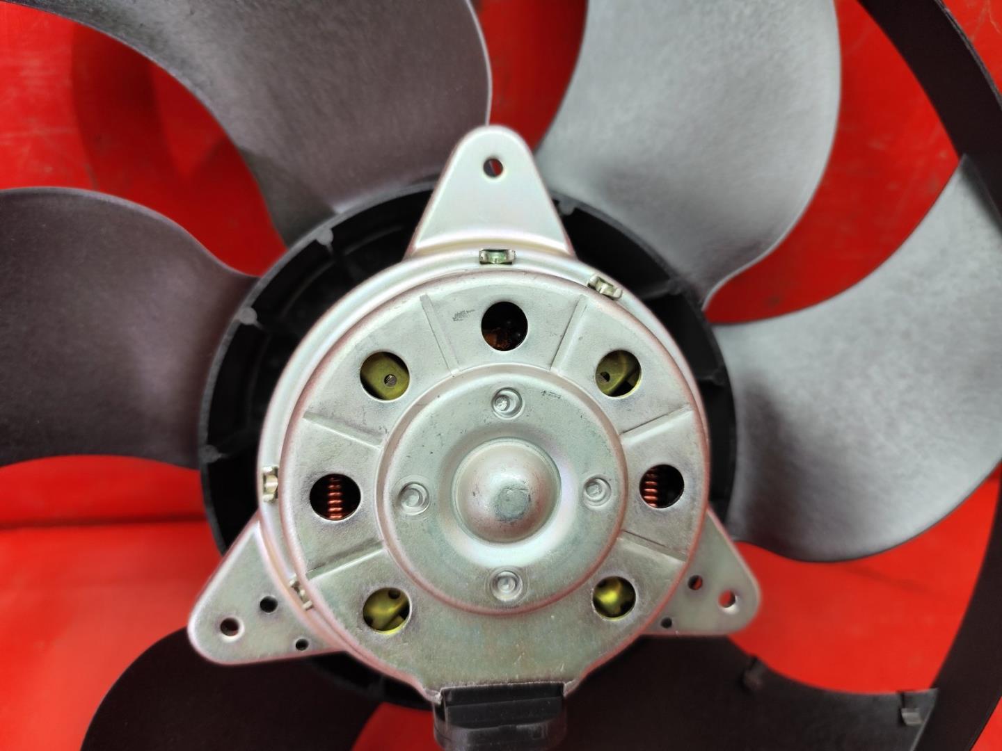 Вентилятор радиатора