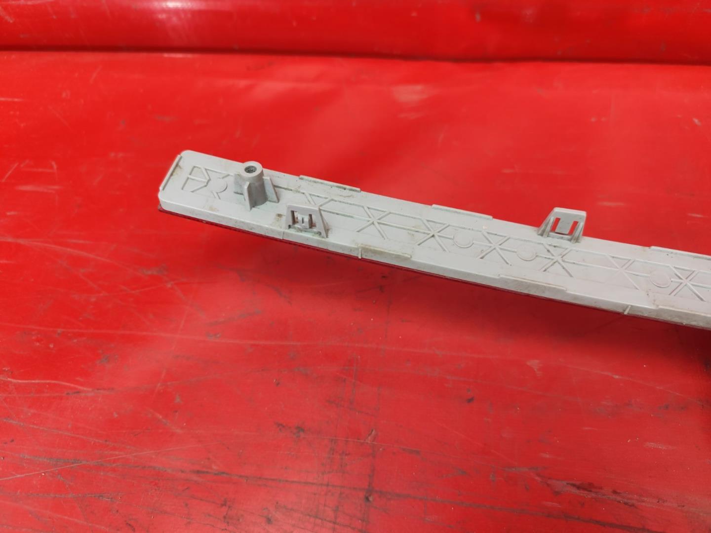 Отражатель в бампер