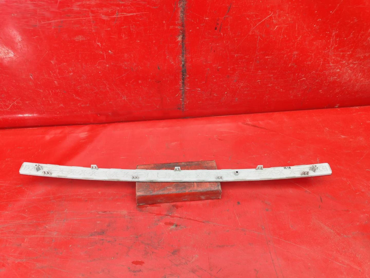 Отражатель в бампер